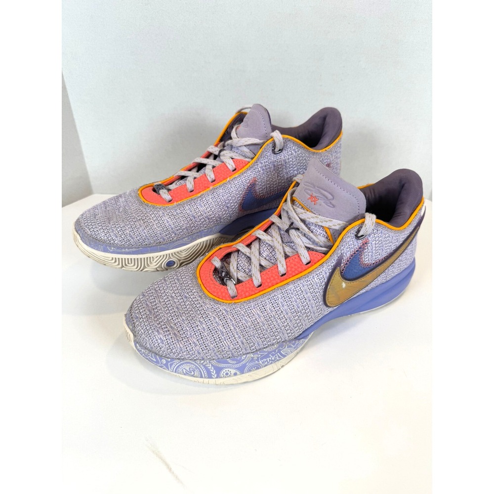 Size 11 Nike LeBron 20 Low Purple And Gold Violet Frost‎ Flaw on Left Swoosh